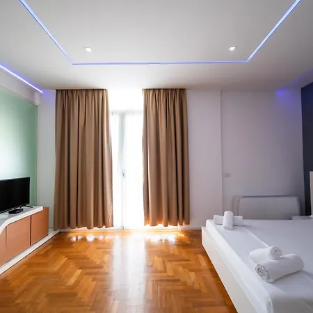 Thea Hotel